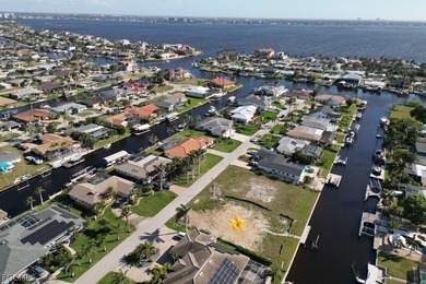 Beach Lot For Sale in Cape Coral, Florida
