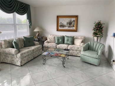 Beach Condo For Sale in Deerfield Beach, Florida