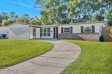 Beach Home Sale Pending in Jacksonville, Florida