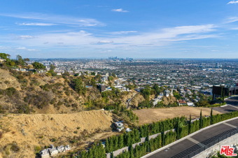 Beach Lot Off Market in Los Angeles, California