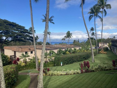 Beach Condo For Sale in Lahaina, Hawaii