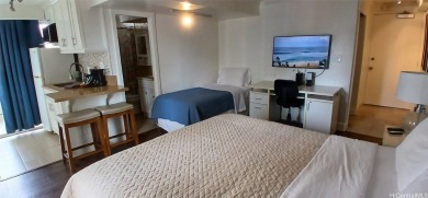 Beach Condo For Sale in Honolulu, Hawaii