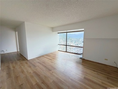 Beach Condo For Sale in Honolulu, Hawaii
