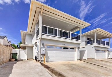 Beach Home For Sale in Pearl City, Hawaii