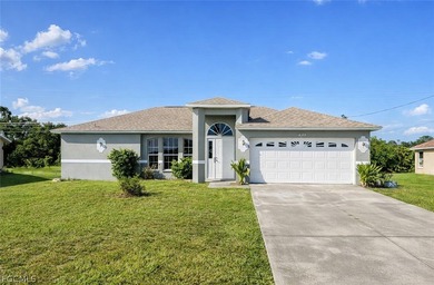 Beach Home For Sale in Fort Myers, Florida