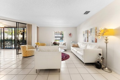 Beach Condo For Sale in Boynton Beach, Florida