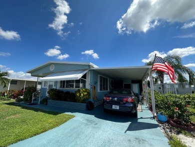 Beach Home For Sale in Bradenton, Florida