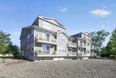 Beach Condo For Sale in Somers Point, New Jersey