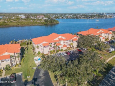 Beach Condo For Sale in New Smyrna Beach, Florida