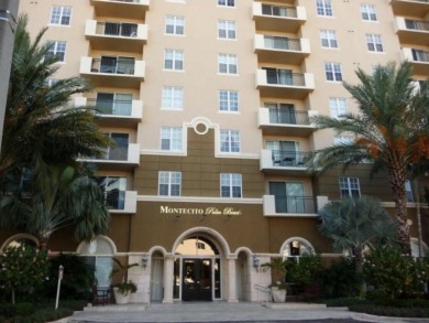 Beach Condo For Sale in West Palm Beach, Florida