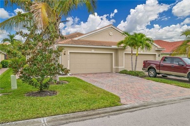 Beach Home For Sale in Fort Myers, Florida