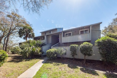 Beach Home For Sale in Mount Pleasant, South Carolina