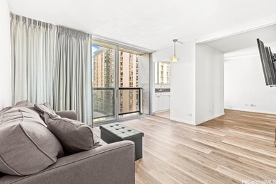 Beach Condo For Sale in Honolulu, Hawaii