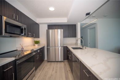 Beach Condo For Sale in Honolulu, Hawaii