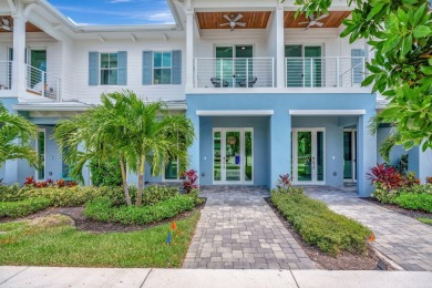 Beach Townhome/Townhouse For Sale in Stuart, Florida