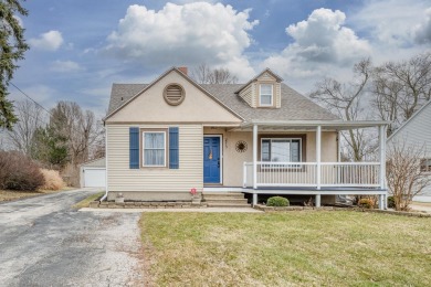 Beach Home Sale Pending in Saint Joseph, Michigan