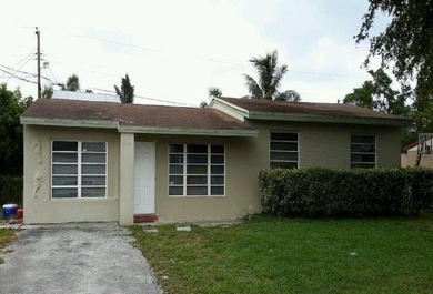 Beach Home For Sale in Pompano Beach, Florida