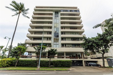 Beach Condo For Sale in Honolulu, Hawaii
