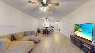 Beach Condo For Sale in Sunrise, Florida