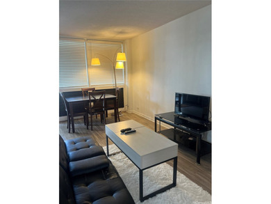 Beach Condo For Sale in Honolulu, Hawaii