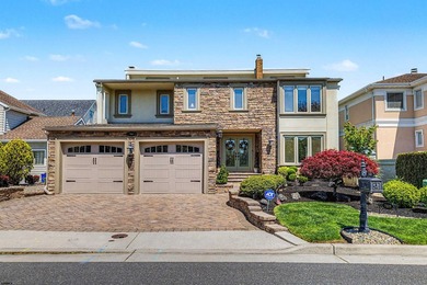 Beach Home For Sale in Margate, New Jersey