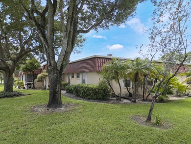 Beach Home For Sale in Lake Worth, Florida