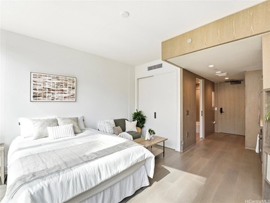 Beach Condo For Sale in Honolulu, Hawaii