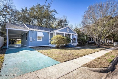 Beach Home Sale Pending in Pascagoula, Mississippi