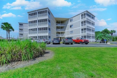 Beach Condo For Sale in Little River, South Carolina