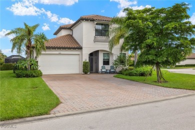 Beach Home For Sale in Fort Myers, Florida