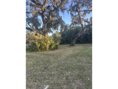 Beach Lot Sale Pending in New Smyrna Beach, Florida