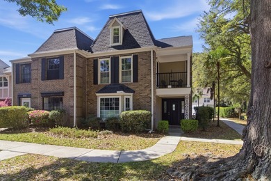 Beach Townhome/Townhouse For Sale in Charleston, South Carolina