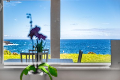 Beach Home For Sale in Haiku, Hawaii