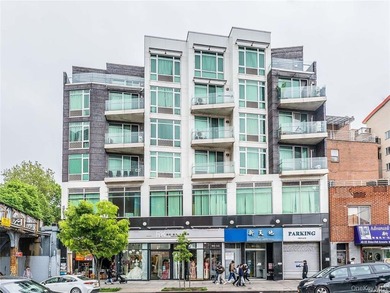 Beach Condo Sale Pending in Flushing, New York