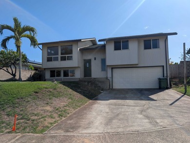 Beach Home For Sale in Wailuku, Hawaii