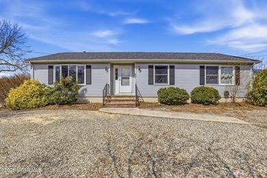 Beach Home For Sale in Toms River, New Jersey