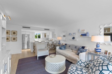 Beach Condo For Sale in Palm Beach, Florida