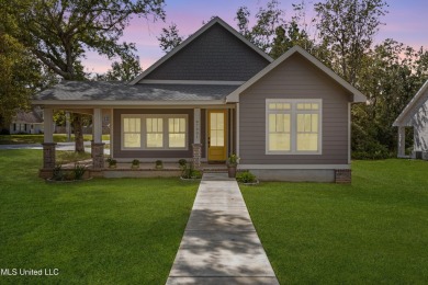 Beach Home For Sale in Diamondhead, Mississippi