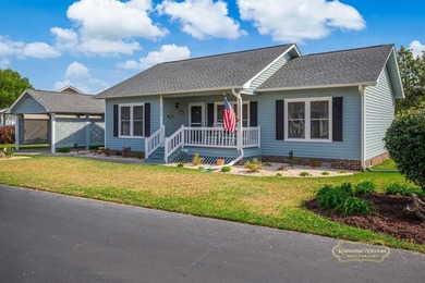 Beach Home For Sale in Murrells Inlet, South Carolina