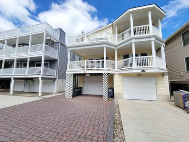 Beach Townhome/Townhouse For Sale in Ocean City, New Jersey