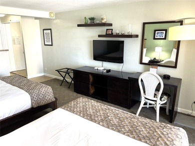 Beach Condo For Sale in Honolulu, Hawaii