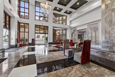 Beach Condo Active Under Contract in Honolulu, Hawaii