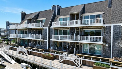 Beach Townhome/Townhouse For Sale in Somers Point, New Jersey