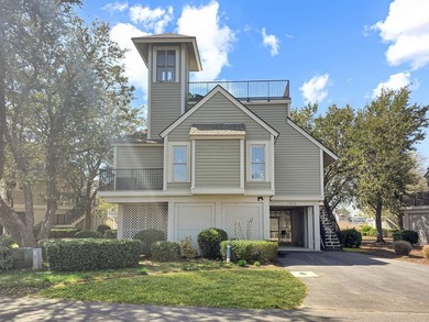 Beach Home For Sale in North Myrtle Beach, South Carolina