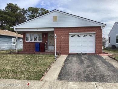 Beach Home Sale Pending in Toms River, New Jersey