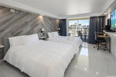 Beach Condo For Sale in Honolulu, Hawaii