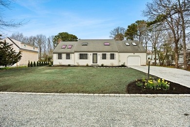 Beach Home For Sale in Mashpee, Massachusetts