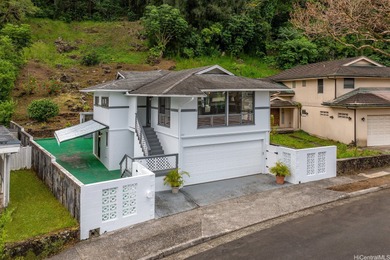 Beach Home For Sale in Honolulu, Hawaii