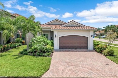 Beach Home For Sale in Fort Myers, Florida