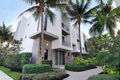 Beach Townhome/Townhouse For Sale in Boca Raton, Florida